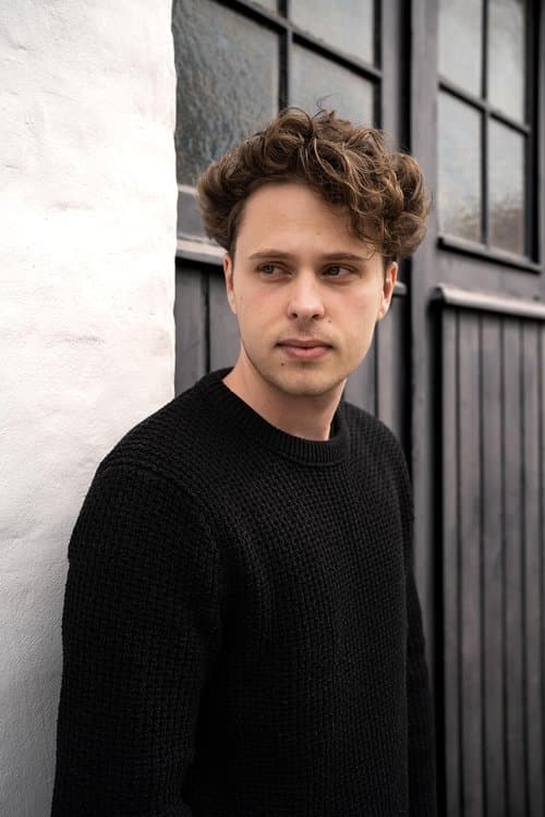 actor profile